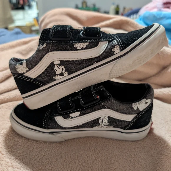 Vans X Disney Old Skool Micky Mouse and Friends Disney100 Collection - Picture 5 of 11